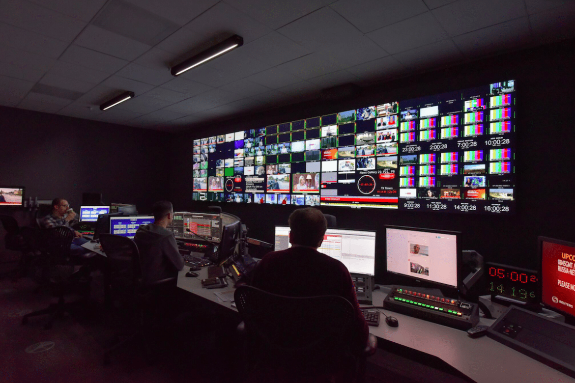 skynews_ultimatte12_